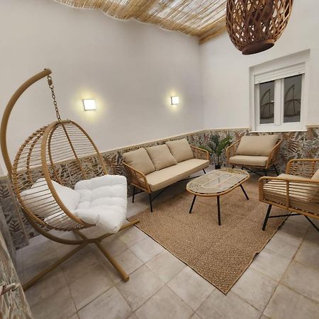 Virgen De Gracia Apartments Malaga Luaran gambar