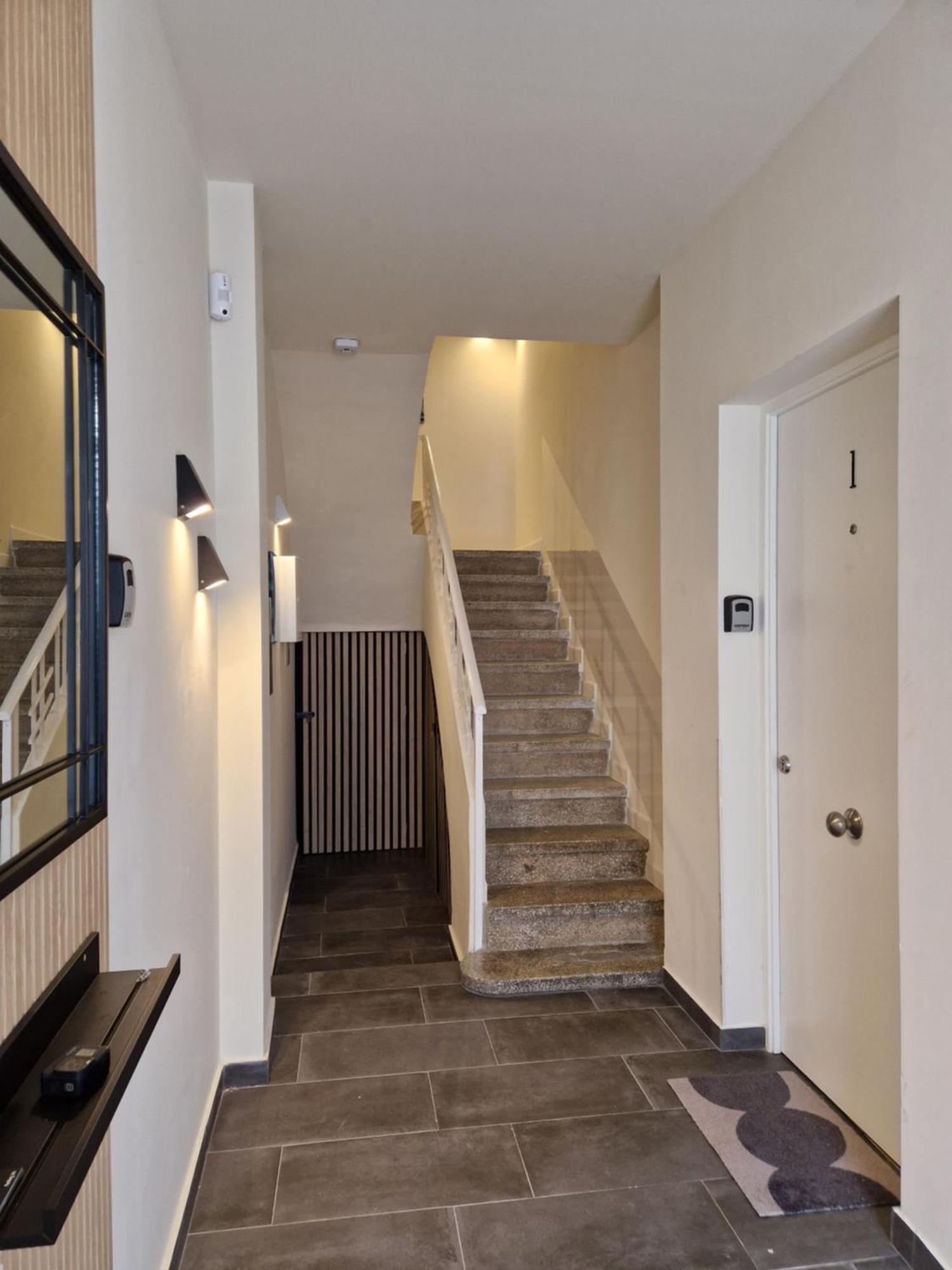 Virgen De Gracia Apartments Malaga Luaran gambar