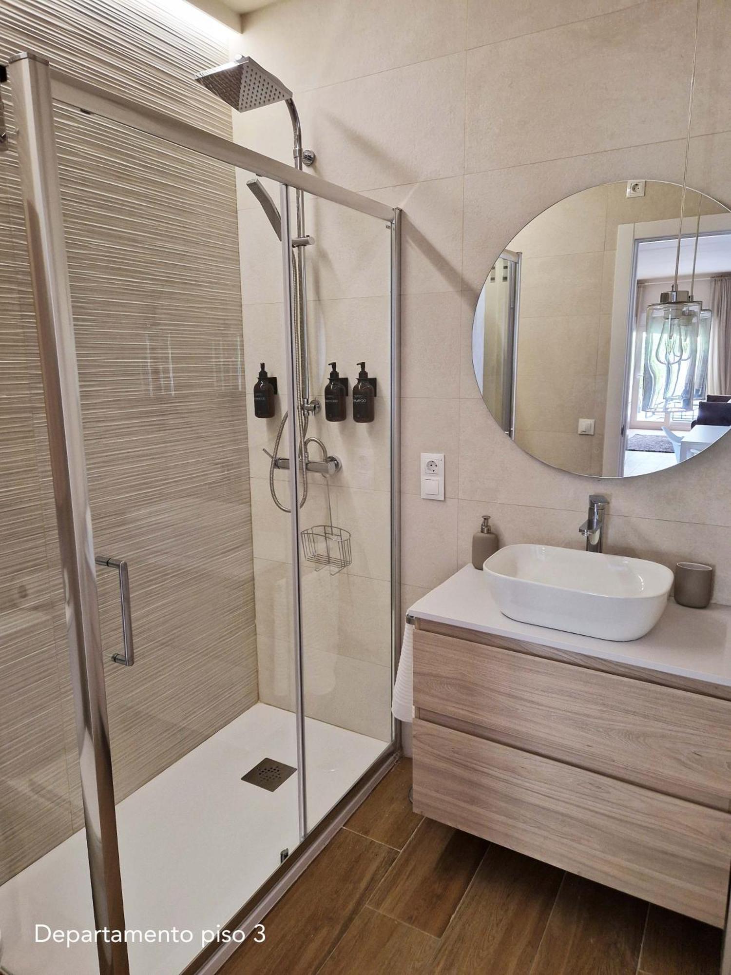 Virgen De Gracia Apartments Malaga Luaran gambar